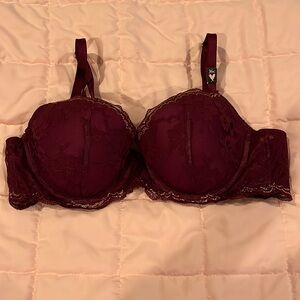 Victoria’s Secret bra 36C